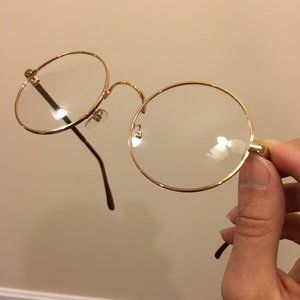 Round glasses